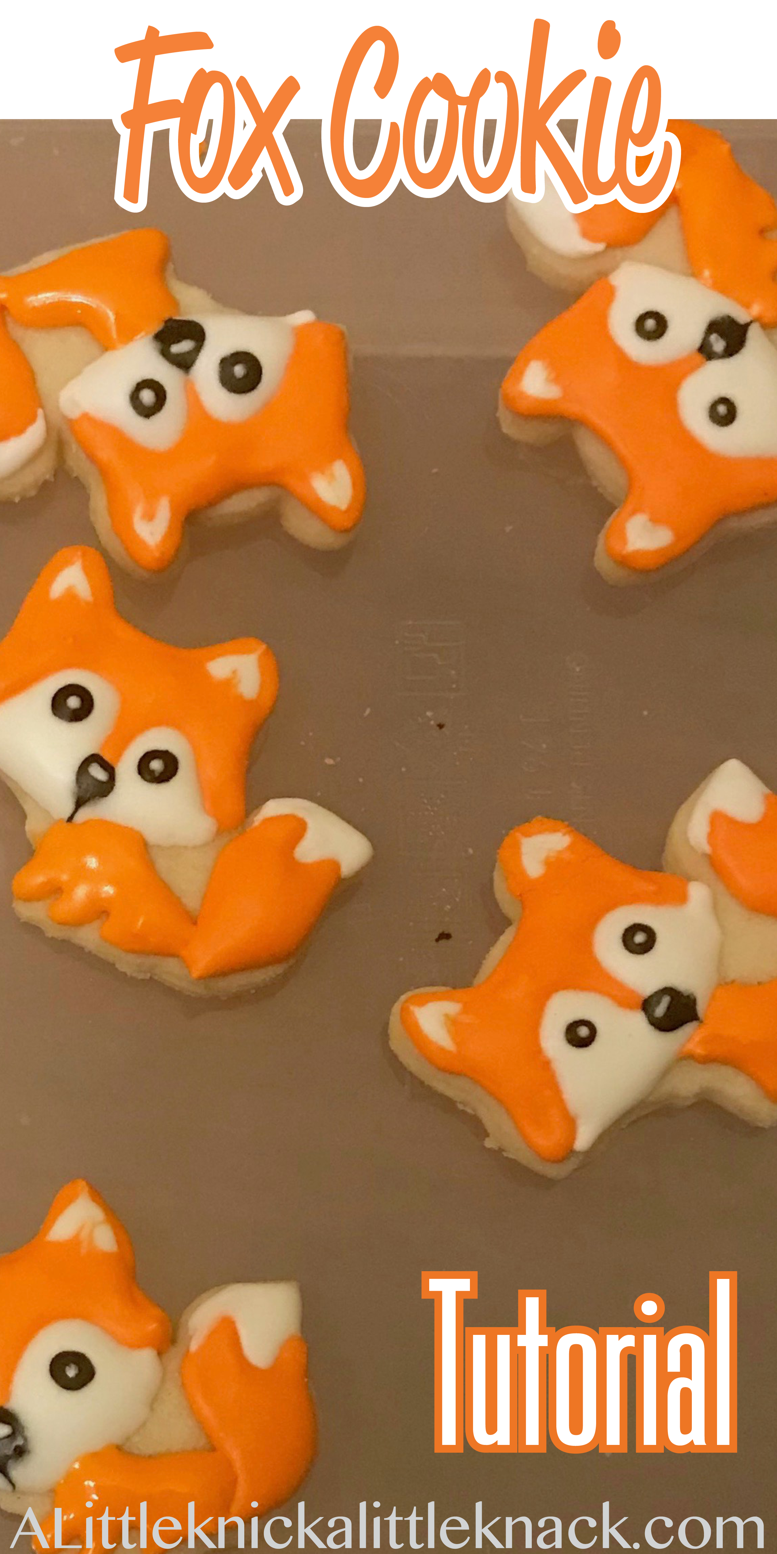 Learn how to decorate fox cookies with this super easy tutorial. #foxcookies 