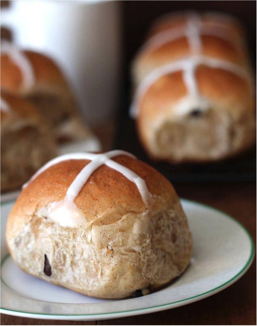 Hot cross buns with a white icing cross on top 